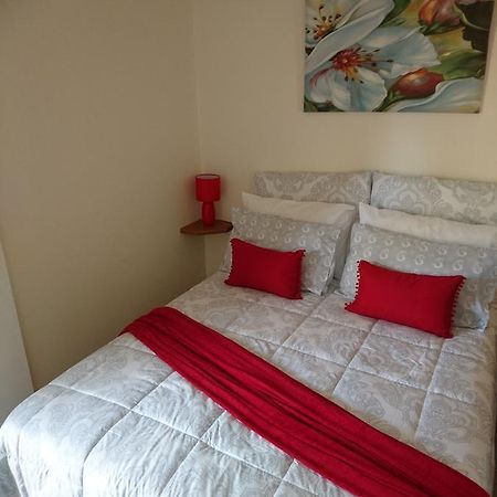 Chanelle Self Catering Bloemfontein Extérieur photo